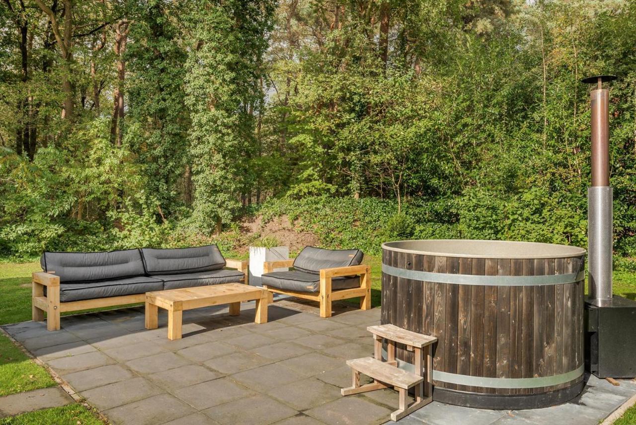 Beautiful English Villa With Hottub Zuidwolde  Eksteriør bilde
